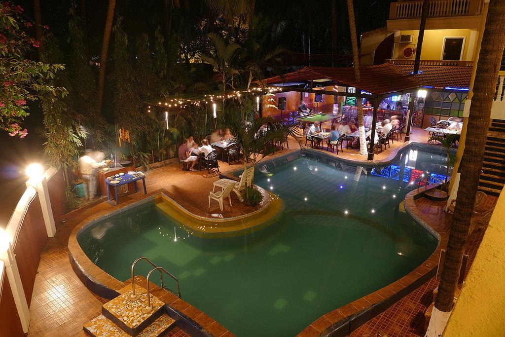 Castle House Calangute Hotel Bagian luar foto