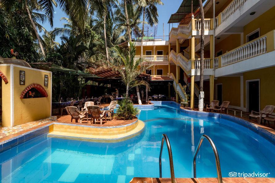 Castle House Calangute Hotel Bagian luar foto